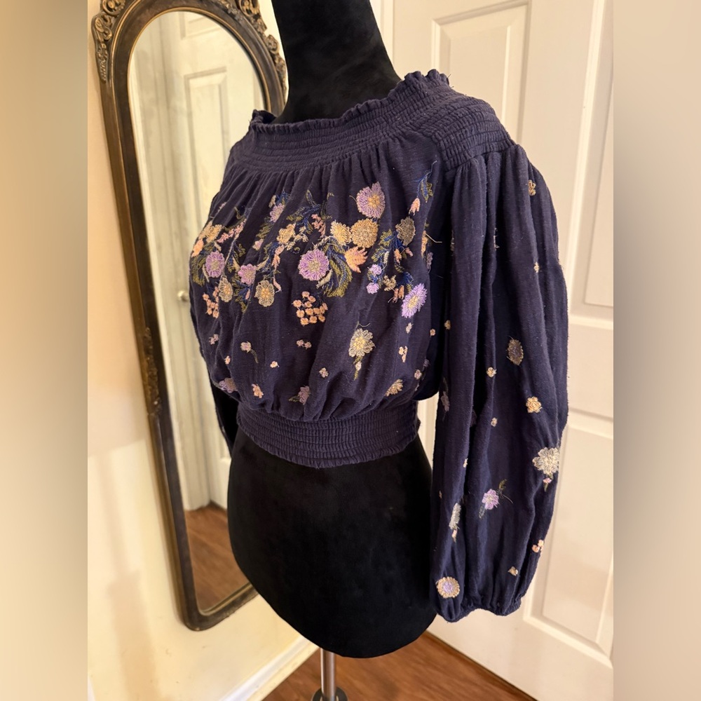 Free People Saachi Smocked off the Shoulder Top - Picture 3 of 8